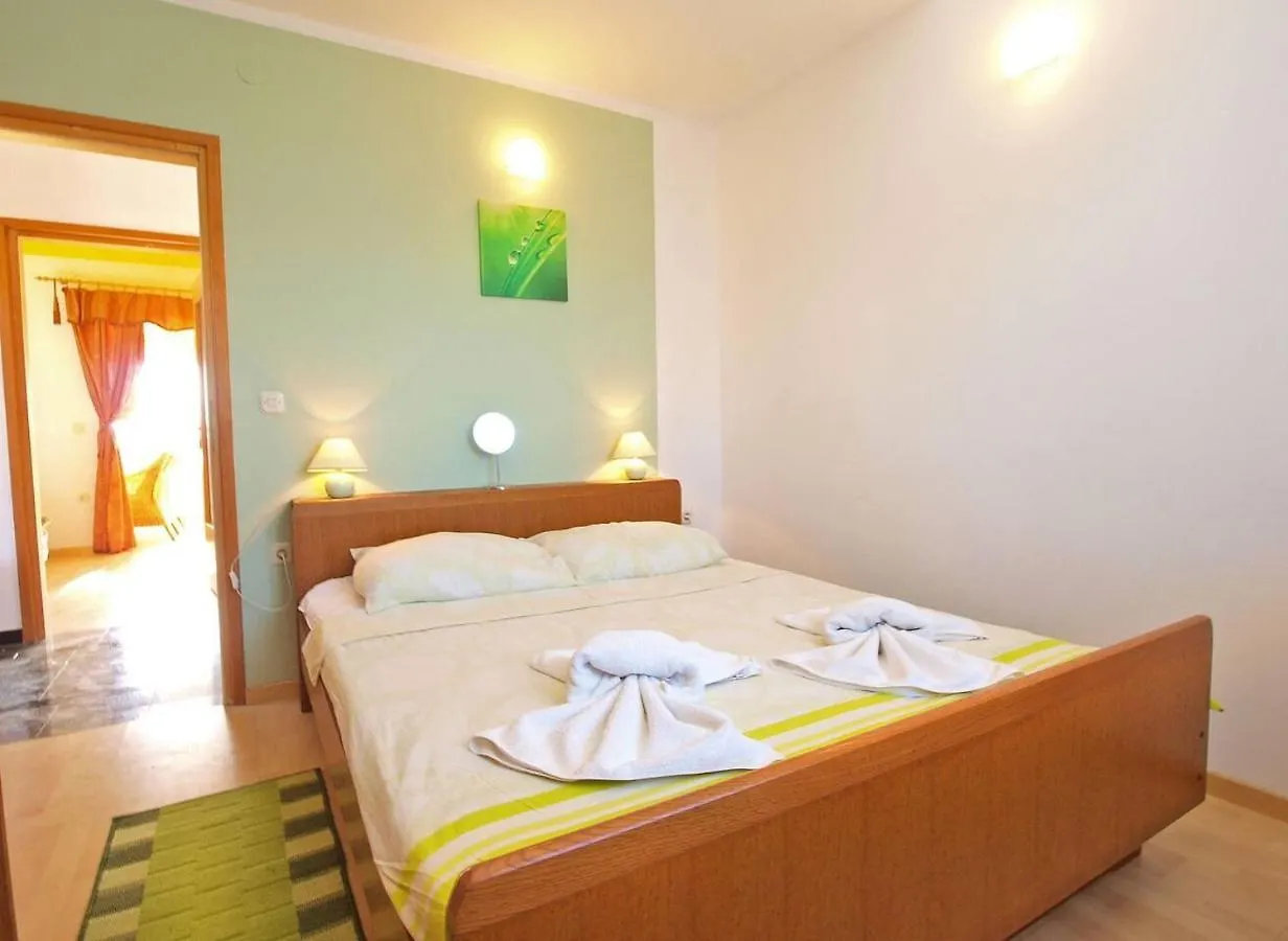 Alma Apartment Porec