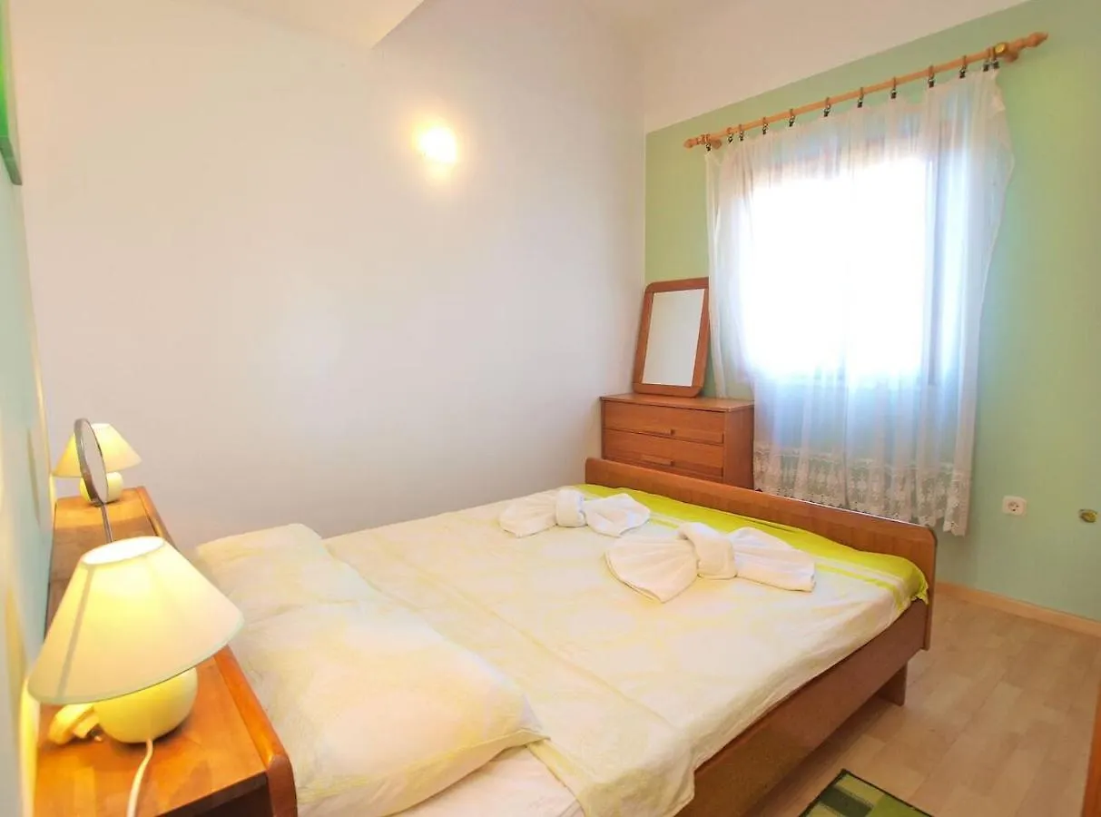Alma Apartment Porec 0*,