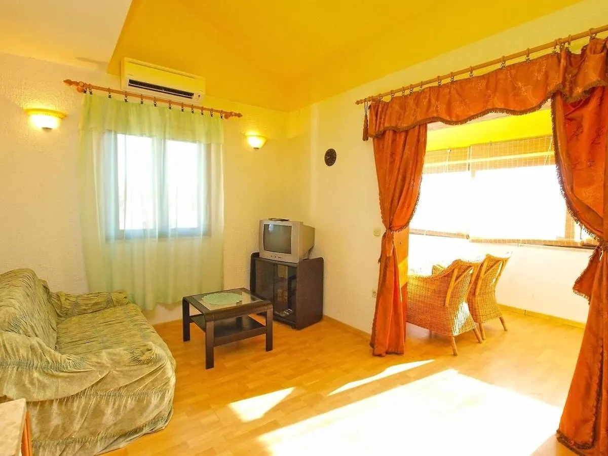 Alma Apartment Porec