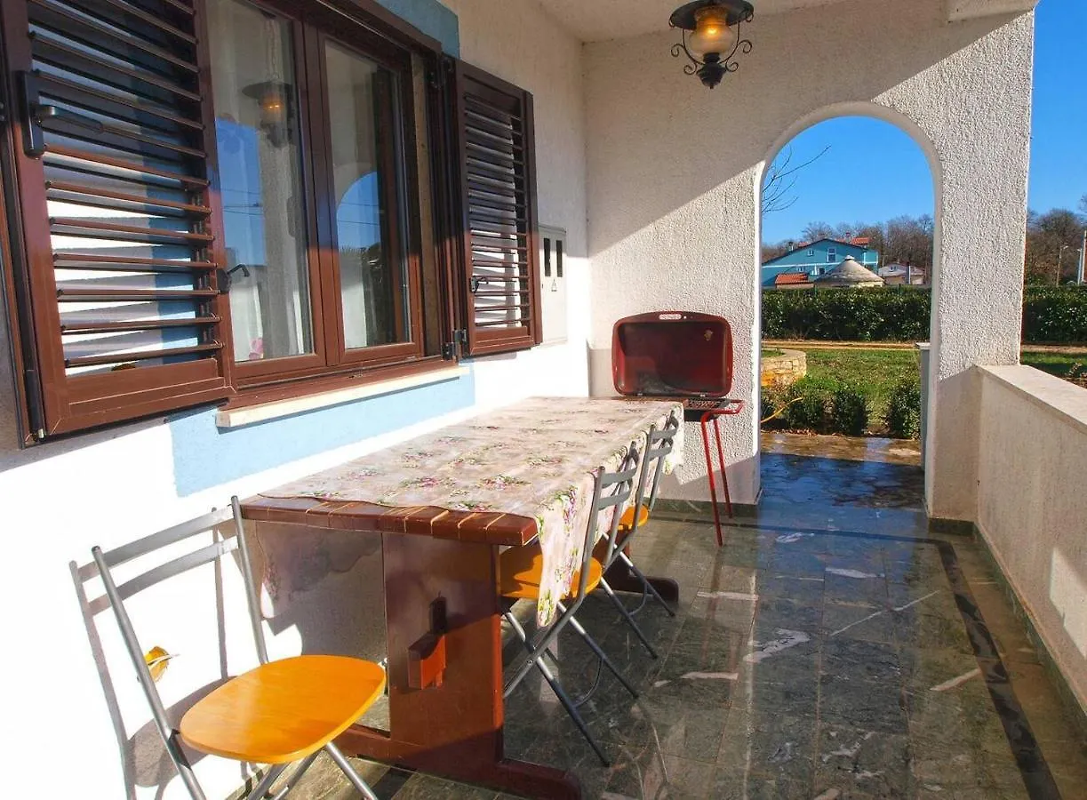 Alma Apartment Porec